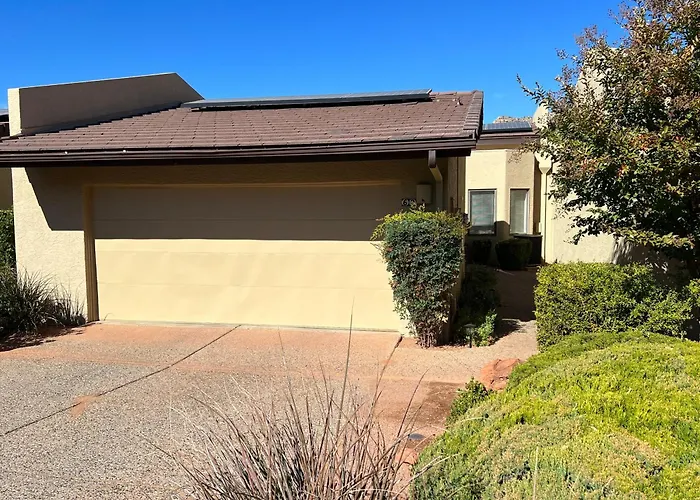 Holiday home Remodeled Townhome On Golf Course With Stunning Red Rock Views Sedona