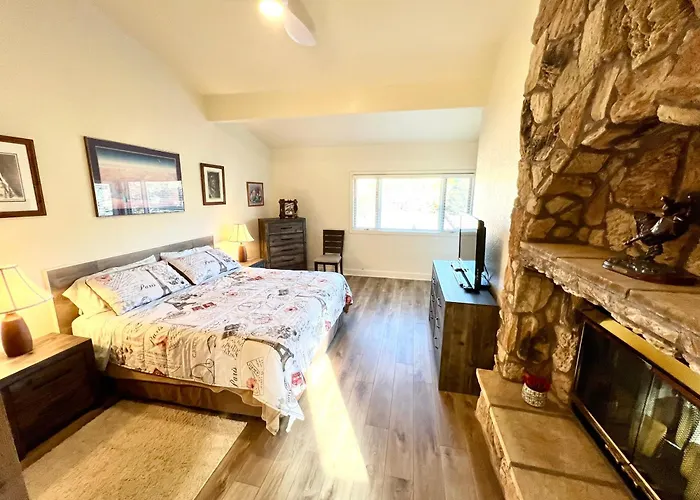 Remodeled Townhome On Golf Course With Stunning Red Rock Views Holiday home Sedona